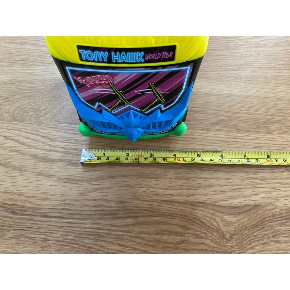 Hot Wheels Tony Hawk World Tour Skate Bus Playset Ramp Truck Base No Accessories - Picture 13 of 13